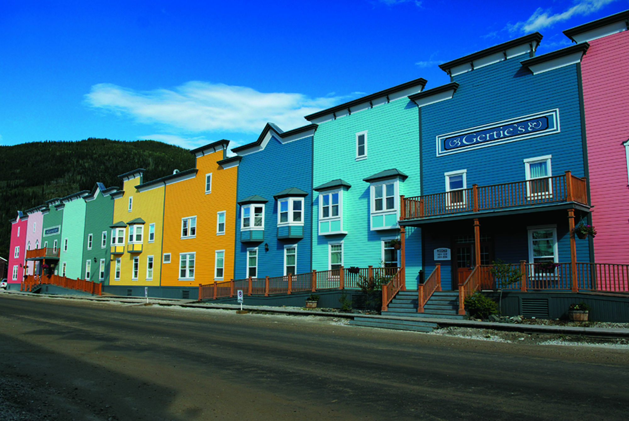 Holland America Dawson City Inn Екстер'єр фото